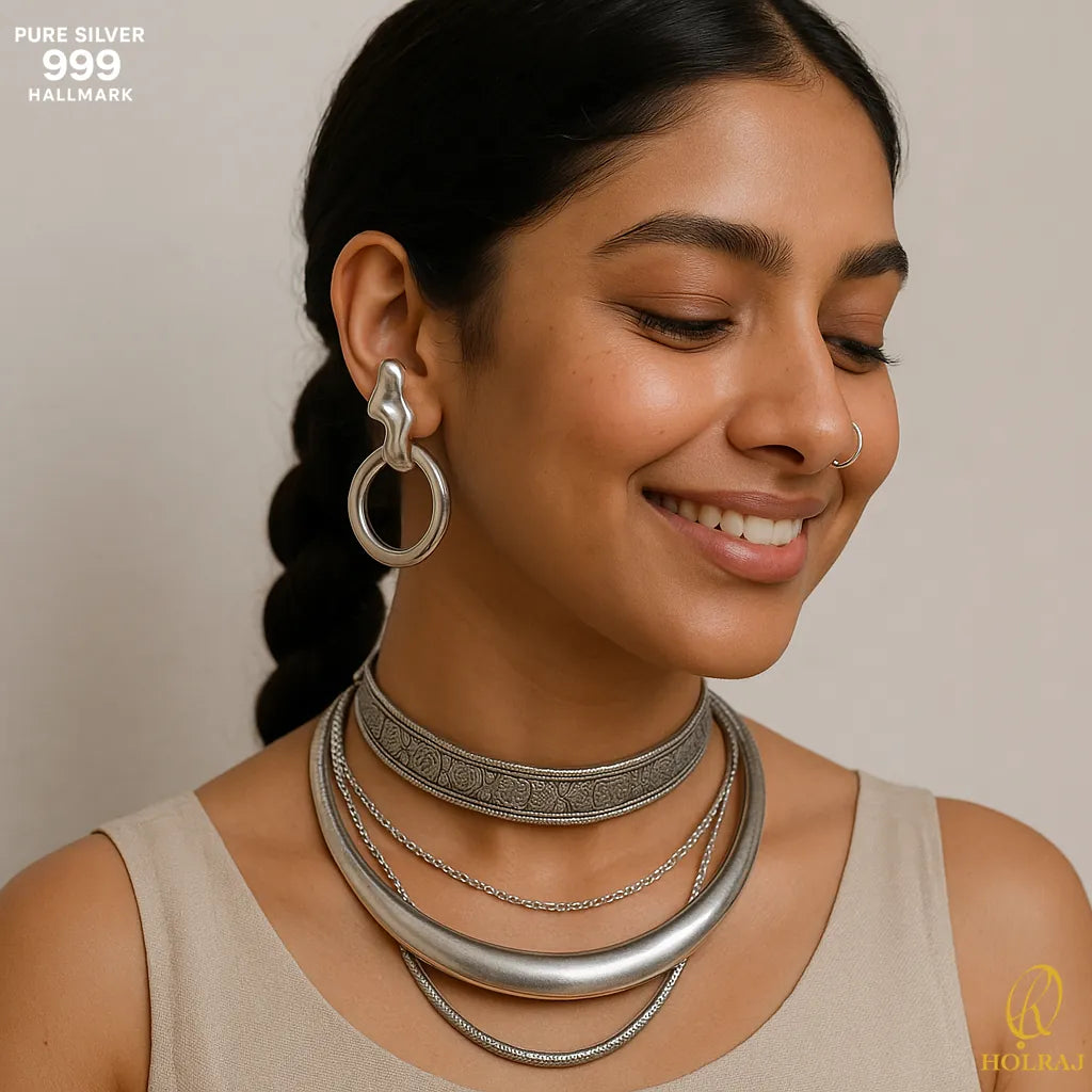 Styling Tips: Pairing Silver Neck Chokers with Sarees and Gowns