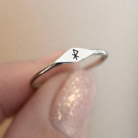 RajSutra – 999 Pure Silver Rune Engraved Ring (Round Shank)